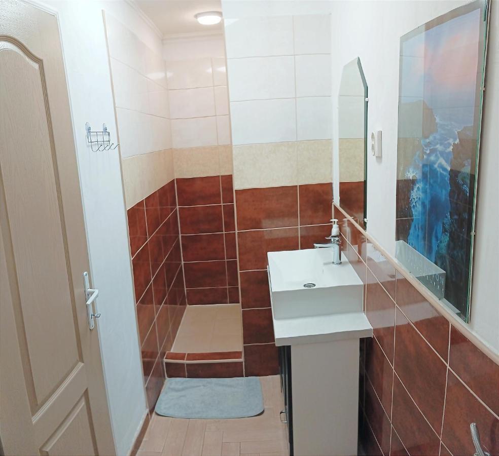 Sarahome4 Center Segedyn Zewnętrze zdjęcie