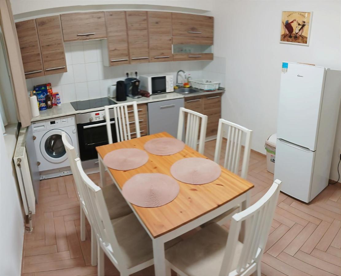 Sarahome4 Center Segedyn Zewnętrze zdjęcie